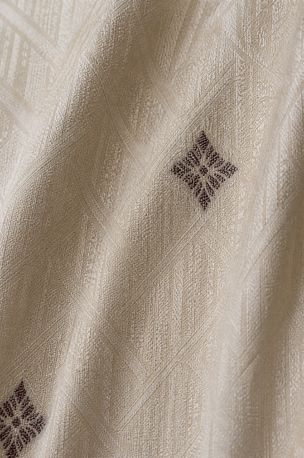 Men’s Ivory Embroidered Jacquard Kurta